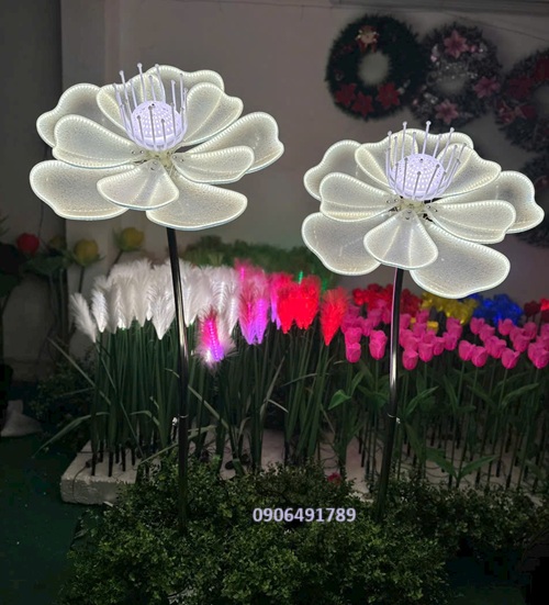 đèn dẫn lối hoa led có động cơ