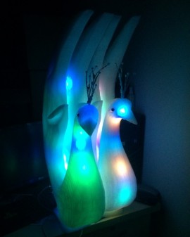 Chim công mô hình mút xốp có đèn led